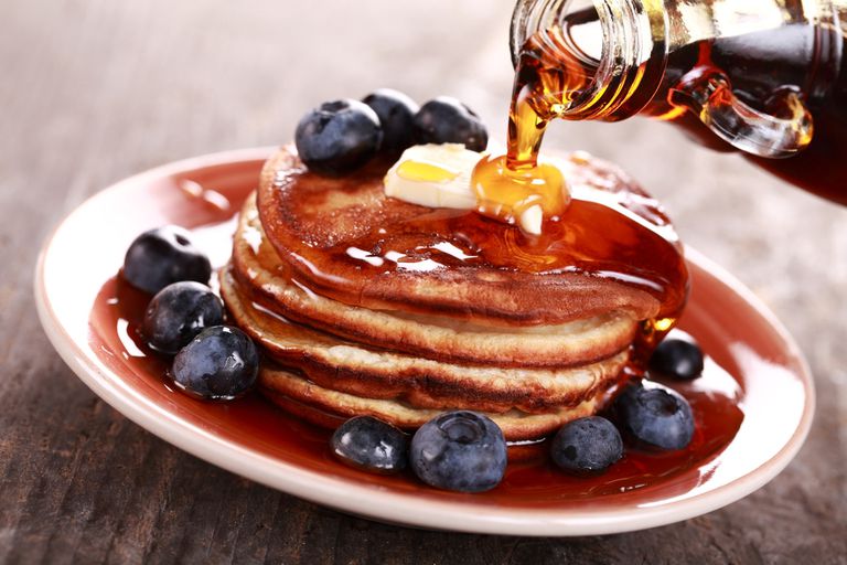 Siro lá phong MacDonald's 100% Pure Maple Syrup 370ML