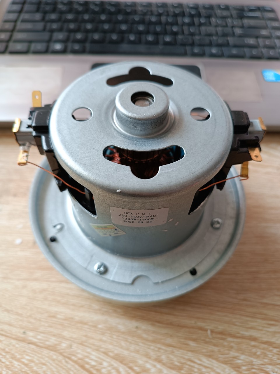 Động cơ máy hút bụi thay cho máy hút bụi Hitachi