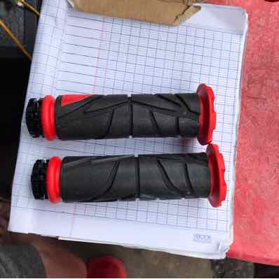 Tay cầm xe máy Spider siêu đẹp - 1 cặp