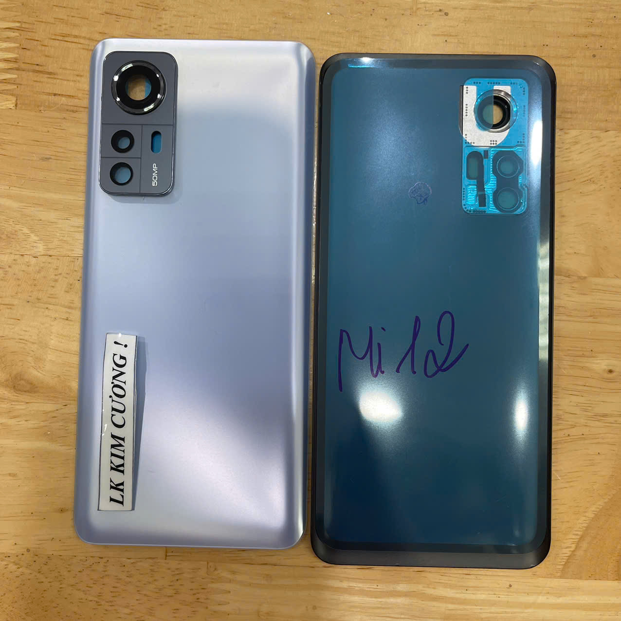Nắp lưng xiaomi mi 12