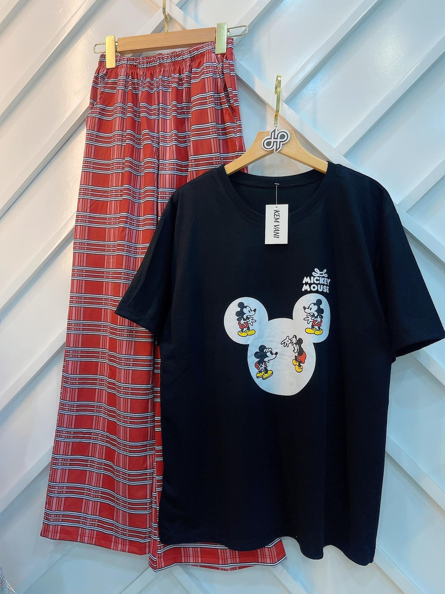Set Mickey form rộng