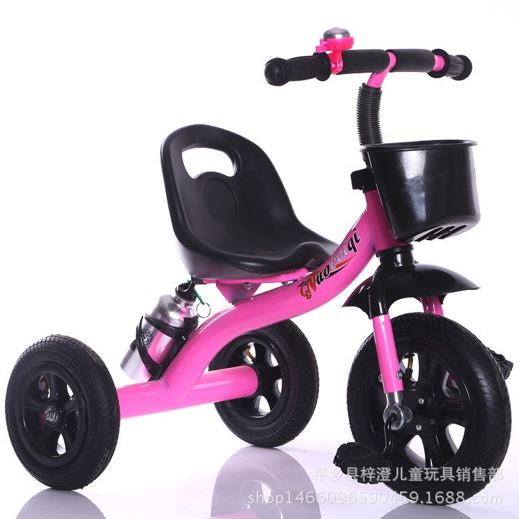 Xe Bình Nước 3 Bánh Có Bàn Đạp Cho Bé