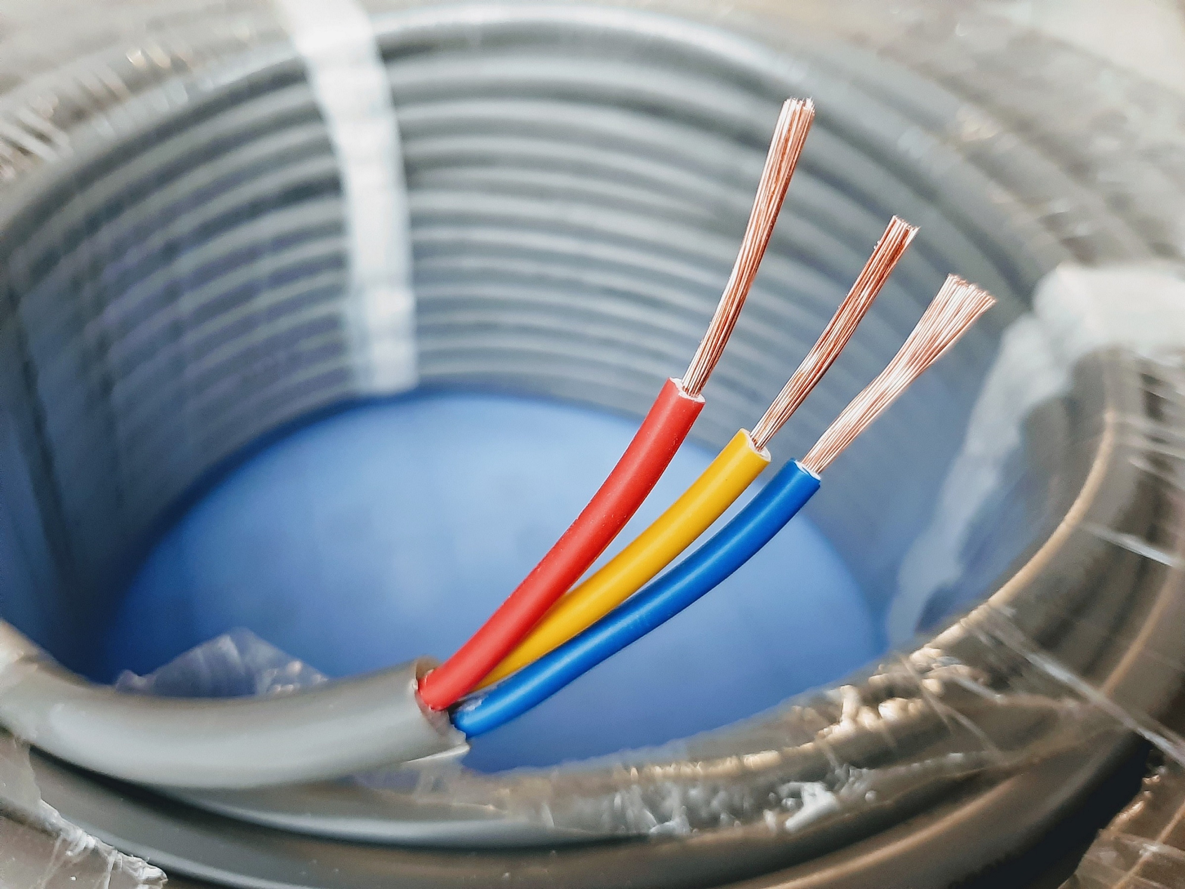 25 Met Dây Điện 3 Lõi 3x4.0 Dây Tròn Mềm 2 Vỏ Bọc Fadaco