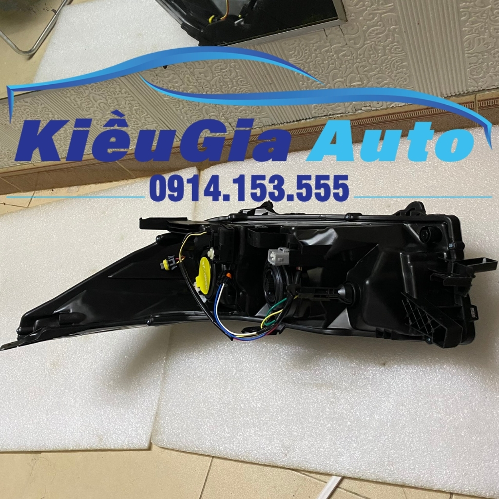 Đèn pha (Đèn lái) Toyota Innova 2016 2017 Chỉnh điện