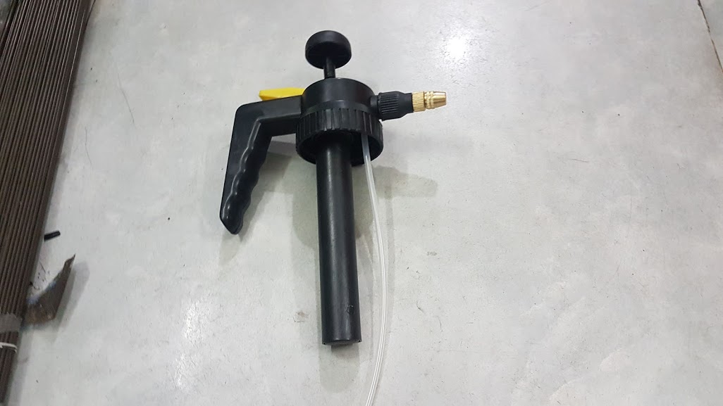 [HCM]Bình xịt tưới cây 2 lít DUDACO
