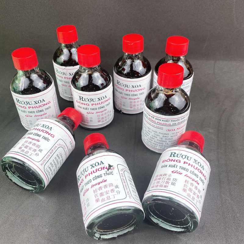 Dầu Xoa Bóp Đông Phương