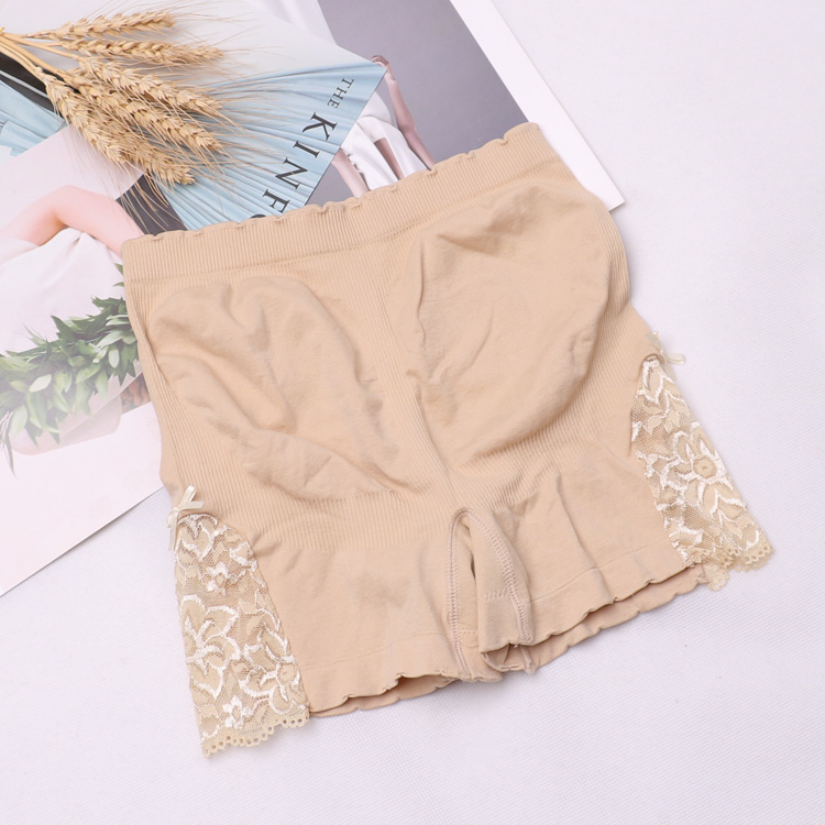 Quần đùi mặc váy cotton pha viền ren cực đẹp