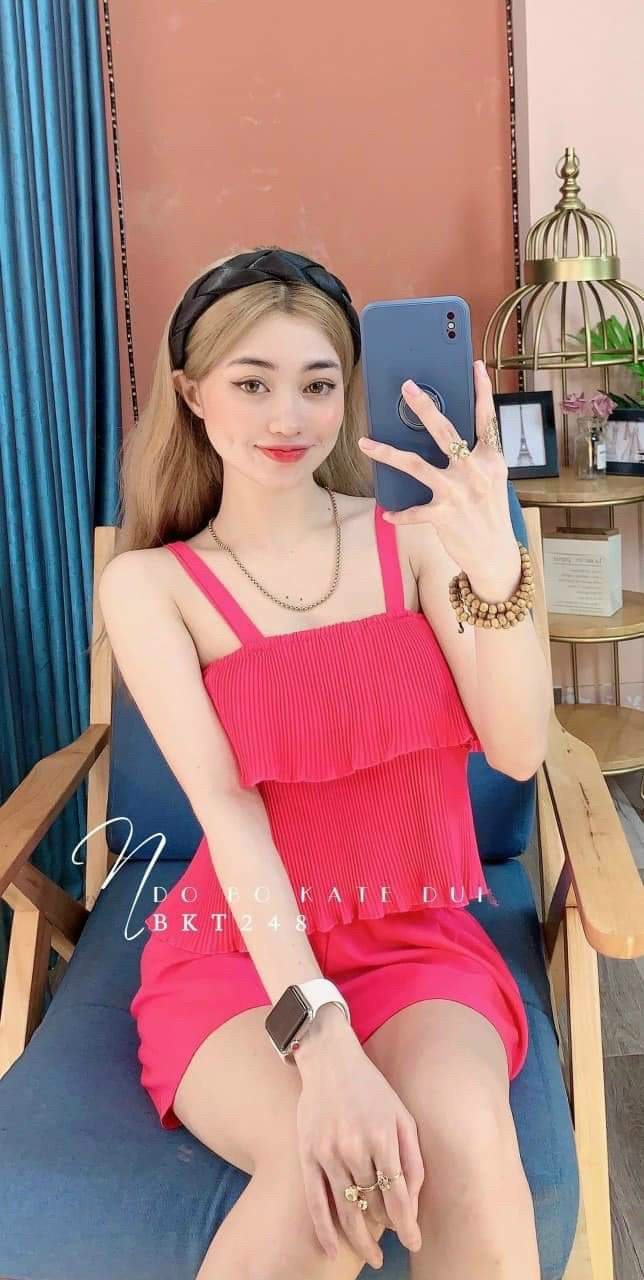 Đồ bộ đùi kate lụa 2 dây mặc nhà dập ly tầng