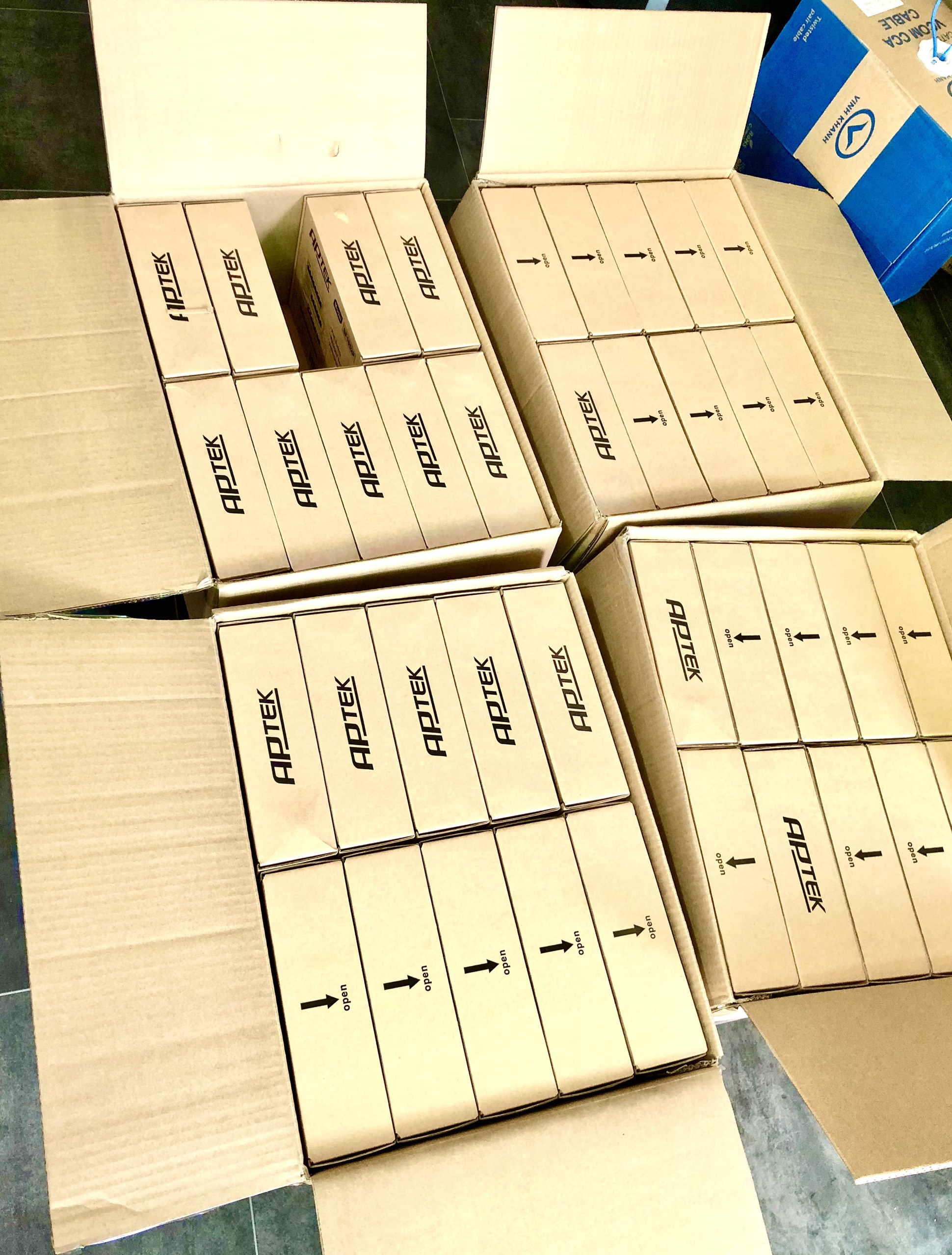 [HCM]Switch PoE Aptek SF1082FP [ 8 Port (Cổng) PoE - AI Thông Minh ]