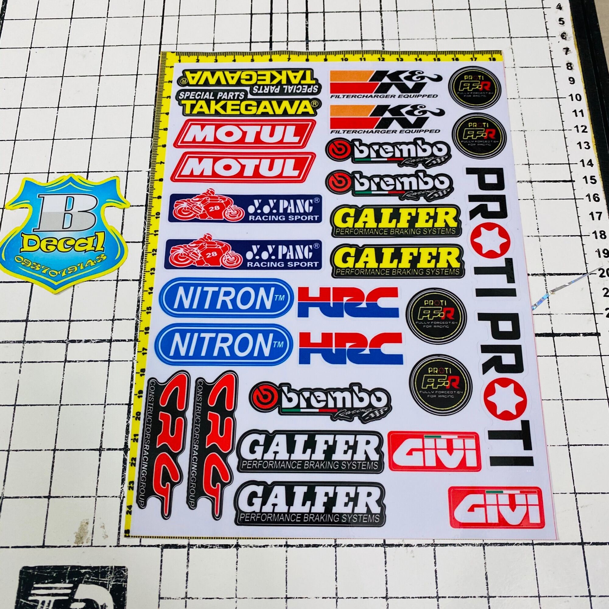 Combo set tem logo sticker 1