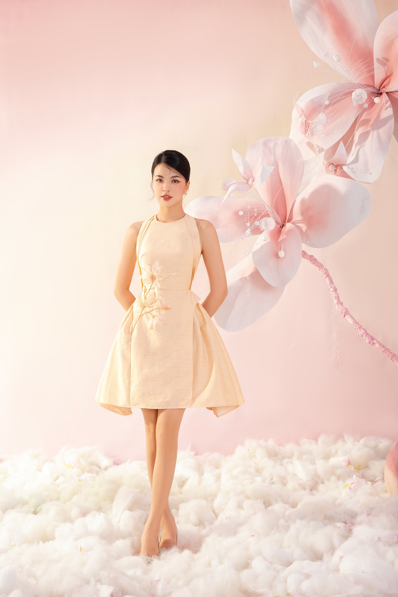 OLV - Đầm Galpin Embro Dress