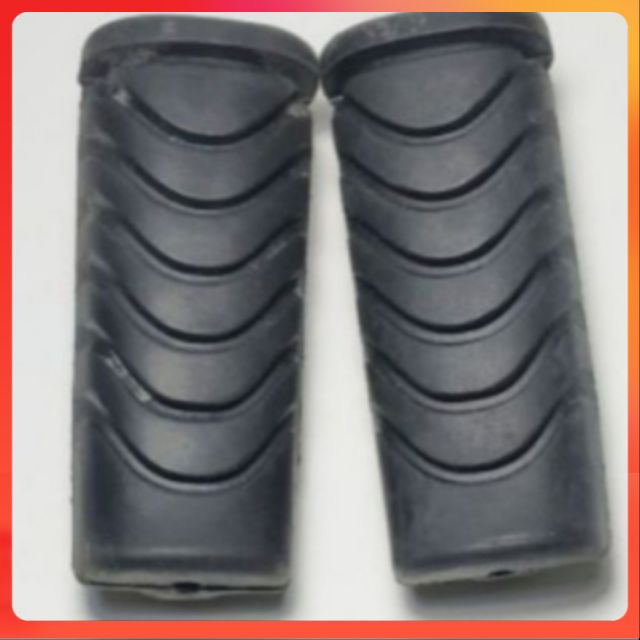 Cao su để chân chính xe wave 110, cao su gác chân giữa wave ....