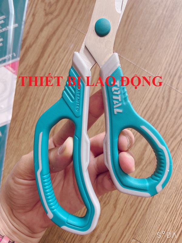 Kéo cắt 275mm Total THSCRS812801