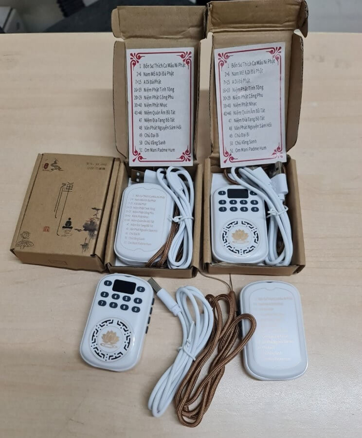 Máy niệm Phật Mini 51 bài HY-002