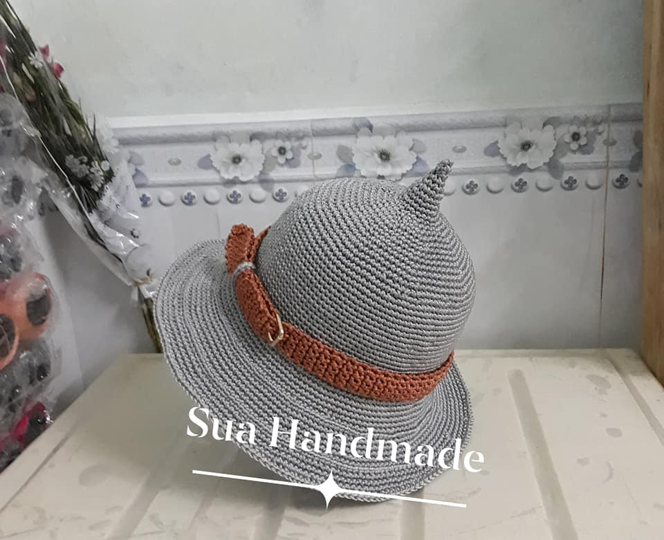 Nón handmade chất liệu sợi thô Việt Nam