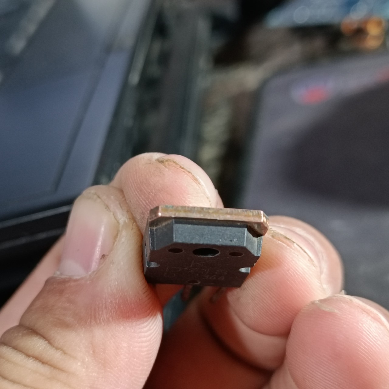 sò KEC D718 lưng đồng đỏ tháo máy