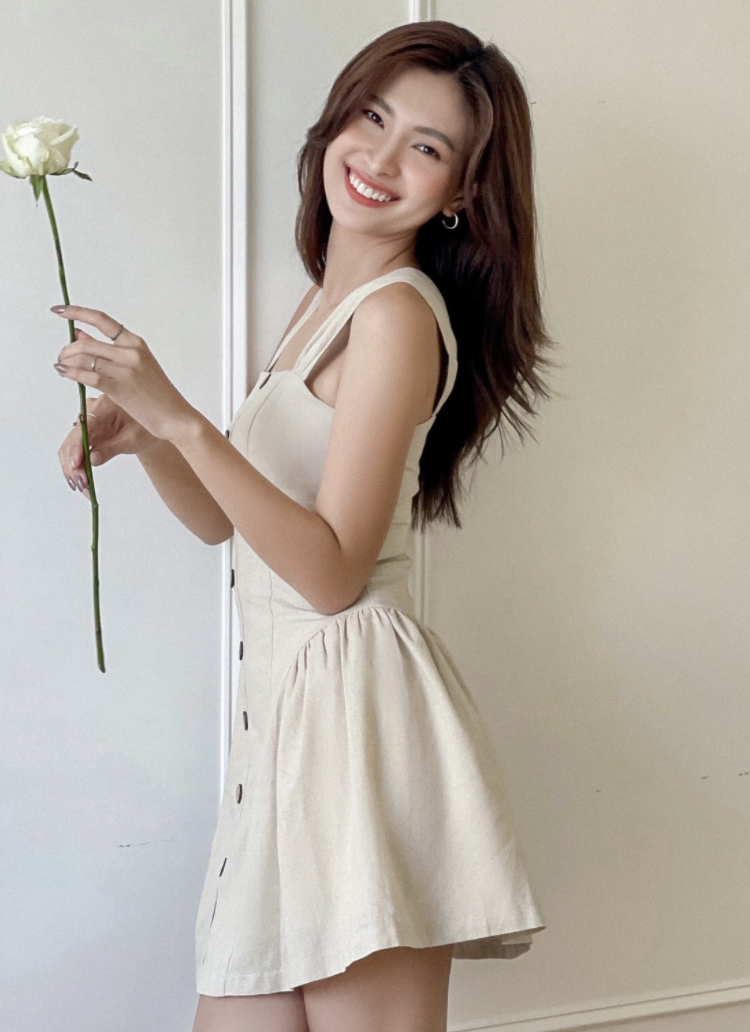 Đầm ngắn MIEU linen nút gỗ - GN20 (Xanh đậm/Be)