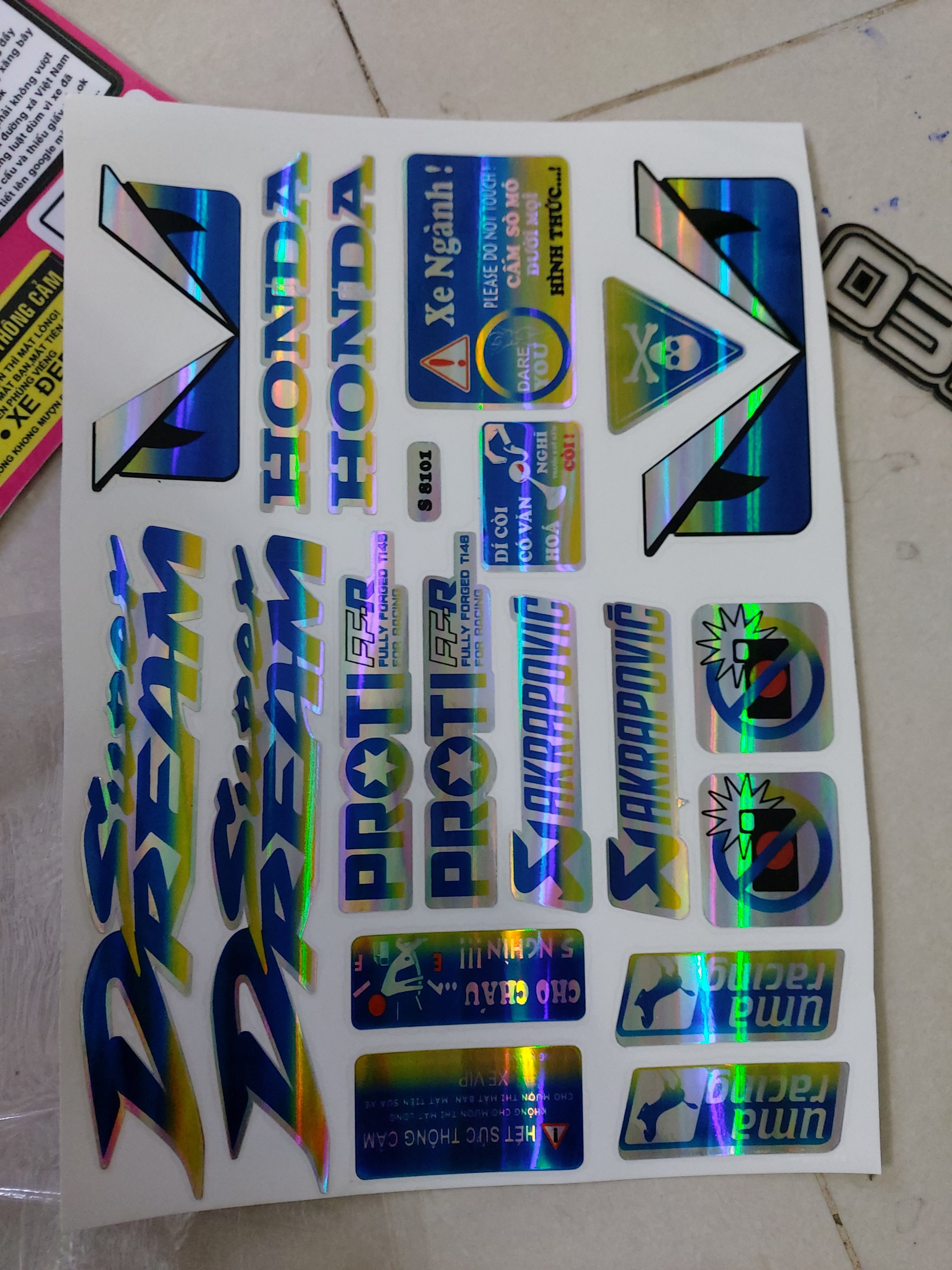 Combo logo dream mắt cú titan 7 màu.