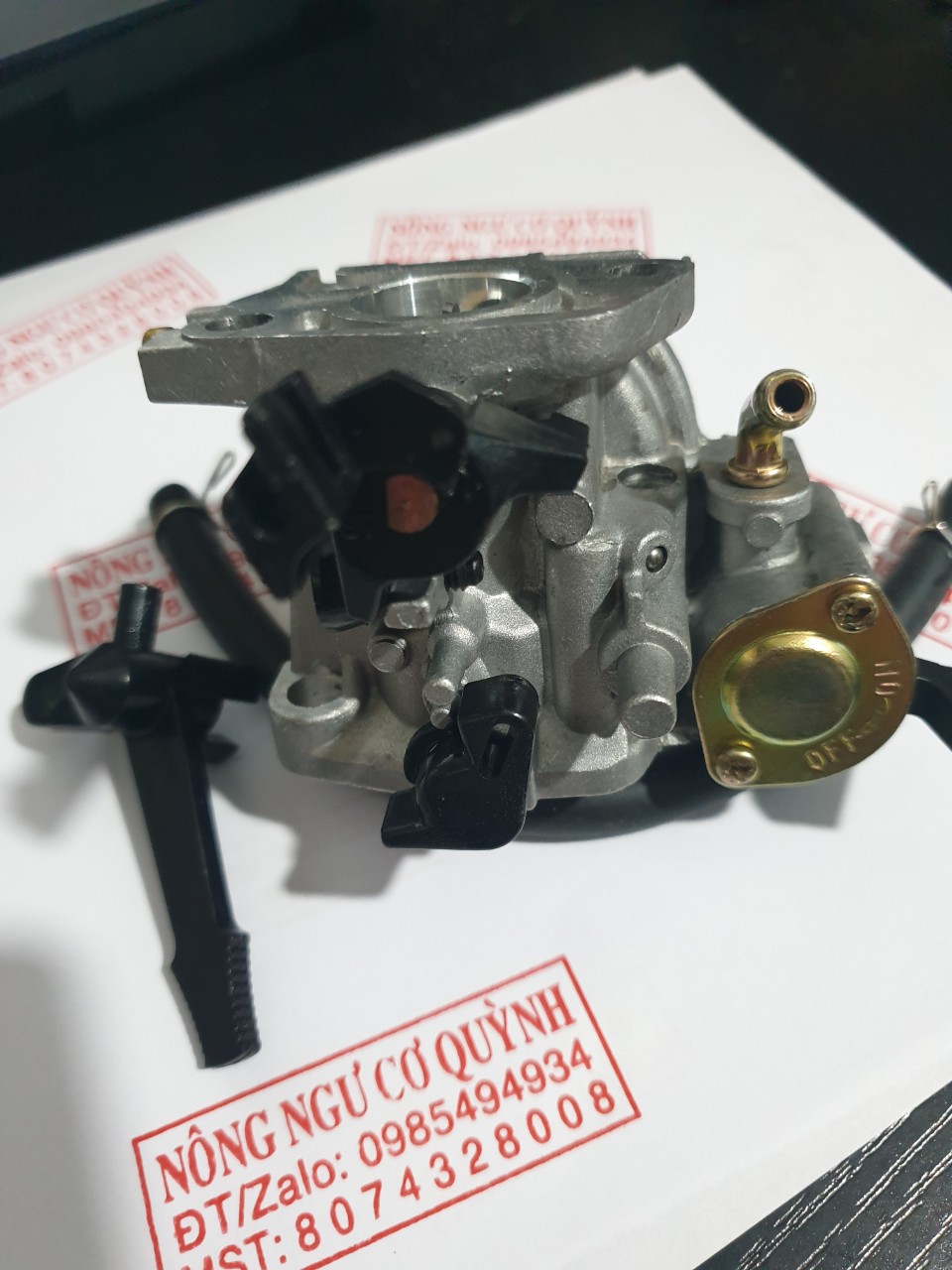 Bình xăng con ( chế hòa khí) động cơ nổ GX 168/170/200/5.5/6.5/7.5. Dùng trong tưới tiêu, sân vườn, ngoài trời