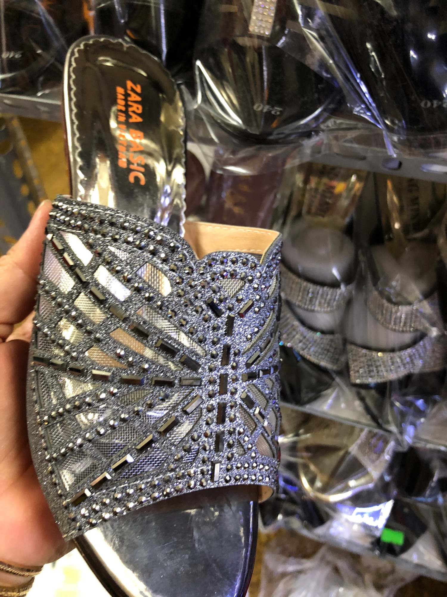 Guốc trung niên big size 38-42 gót 3p