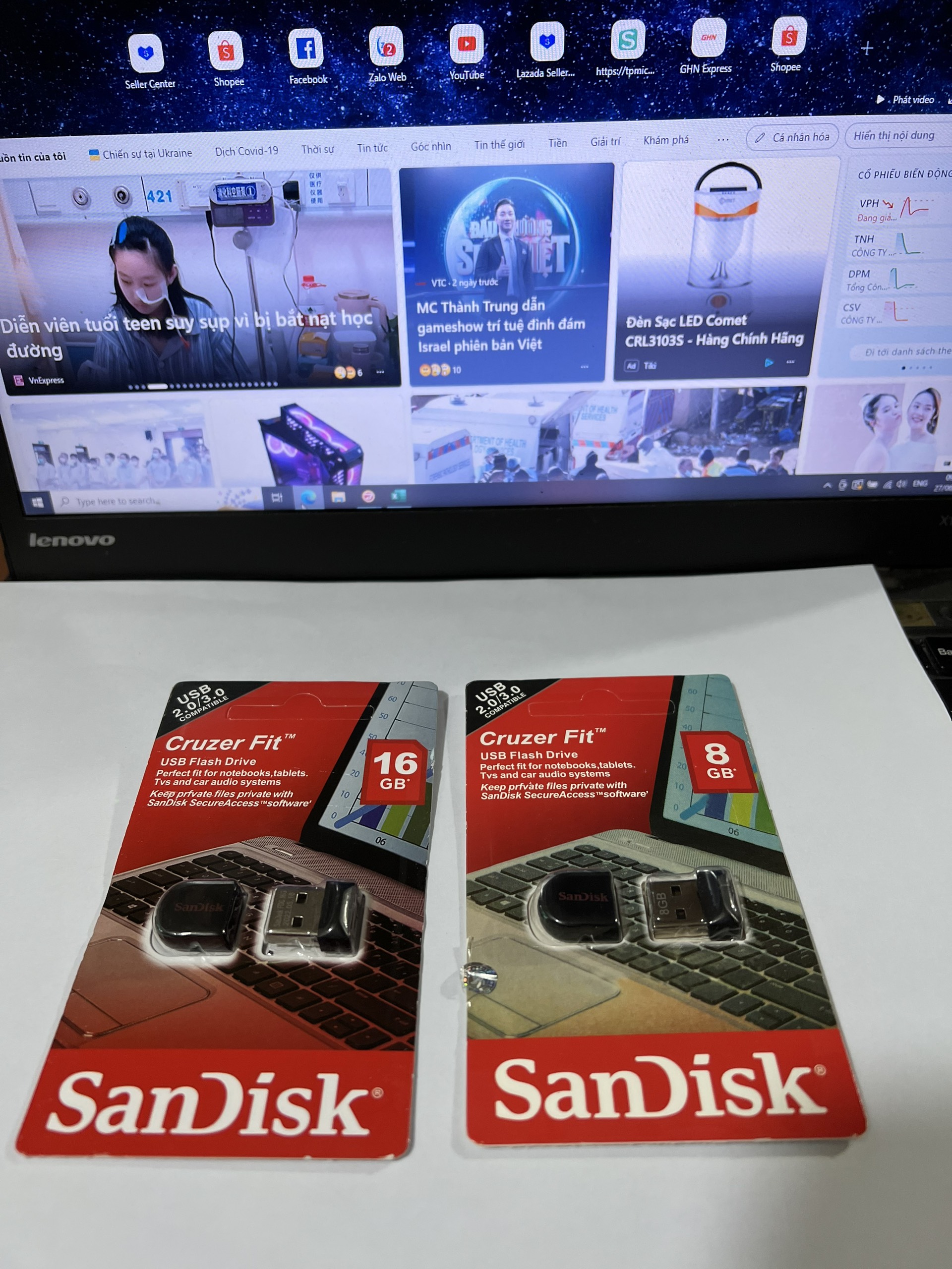 USB 2.0 SanDisk Cruzer Fit mini 8GB - 16GB