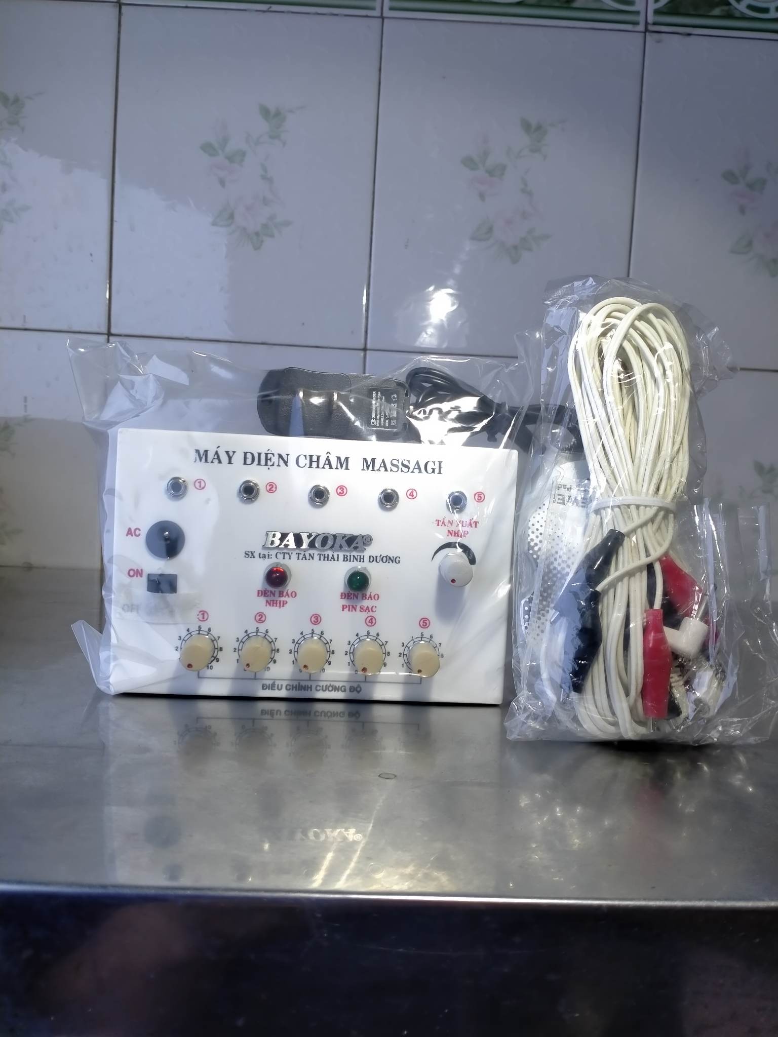 Máy điện châm (massage ) Hàng chính hãng BAYOKA