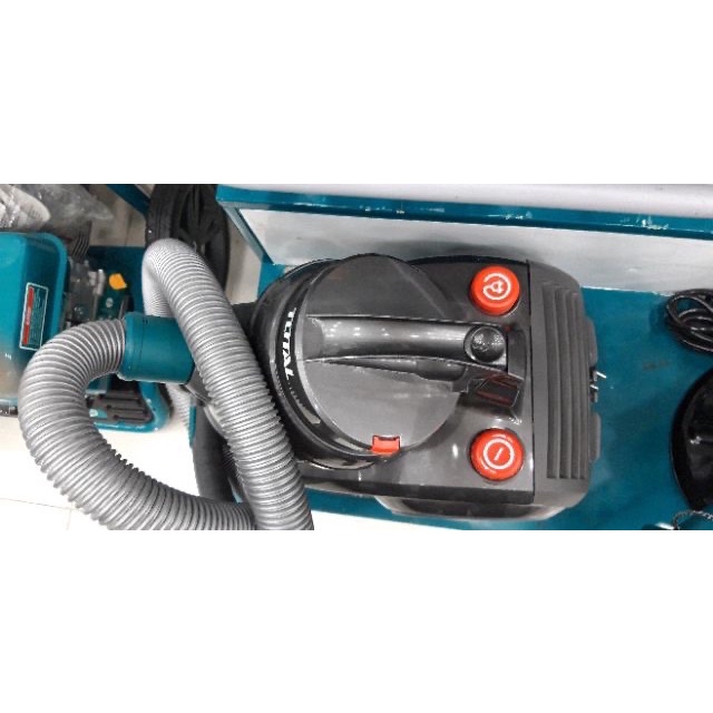 TOTAL Máy Hút Bụi Cầm Tay 2.5L 2000W TVC20258