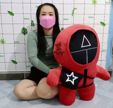 Gấu bông trò chơi con mực squid game loại lớn 50cm cao cấp giá rẻ