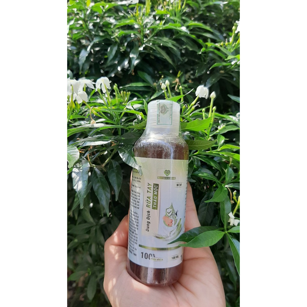 DUNG DỊCH RỬA TAY THẢO MỘC MẸ KEN