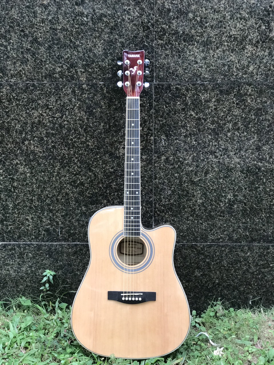 Đàn Guitar Acoustic  Yamaha F3000-N Có Equalizer