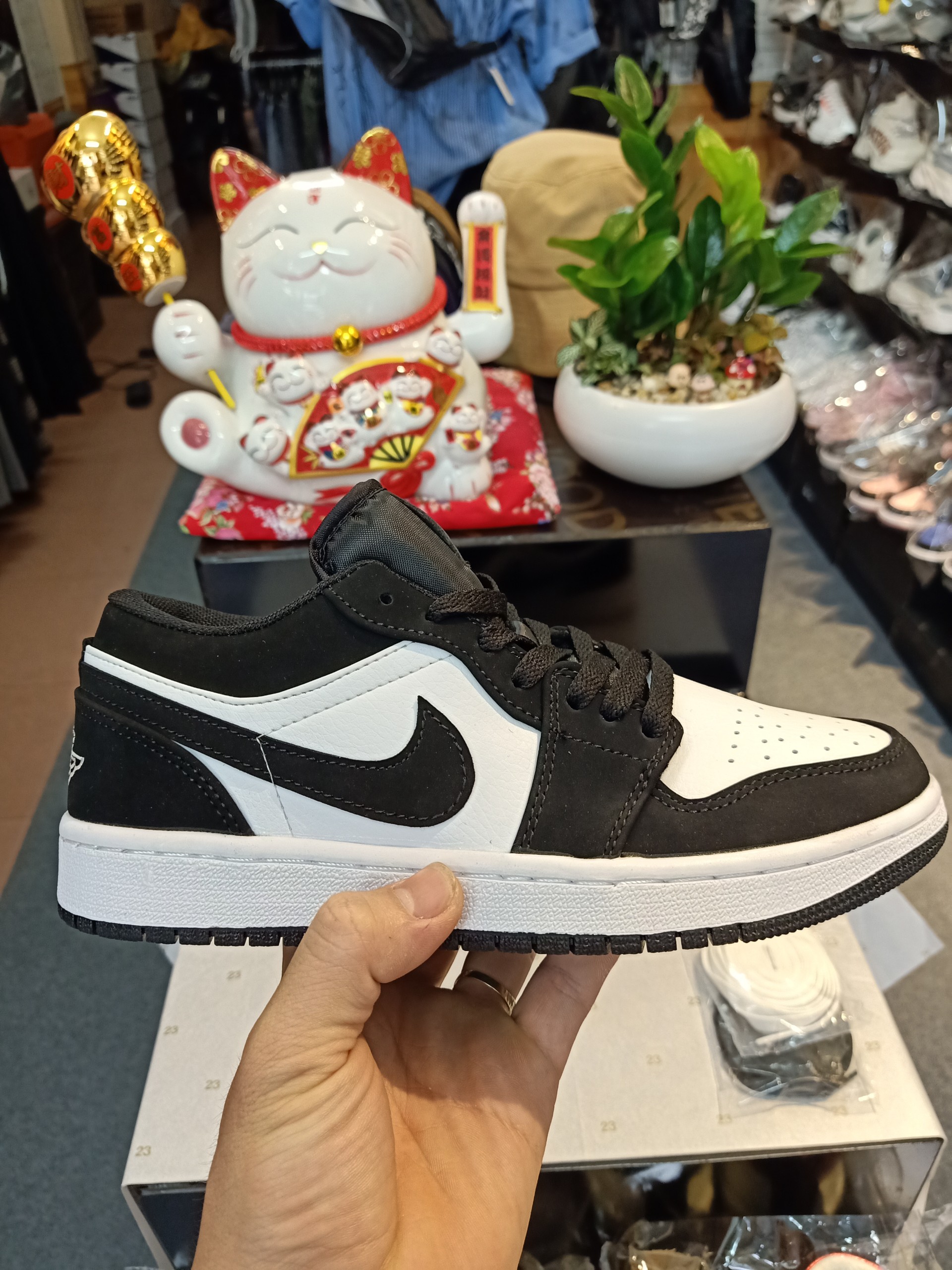 Giày thể thao AIR JD LOW đen trắng cổ thấp