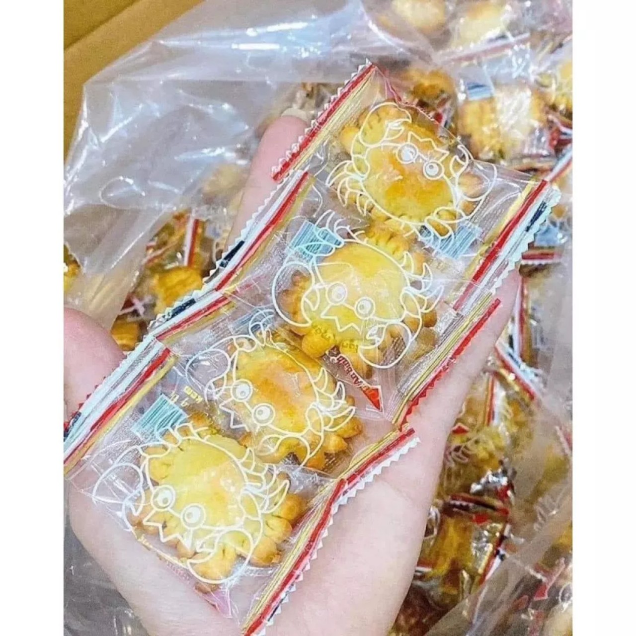 250g bánh cua nhân kem đồ ăn vặt ngon