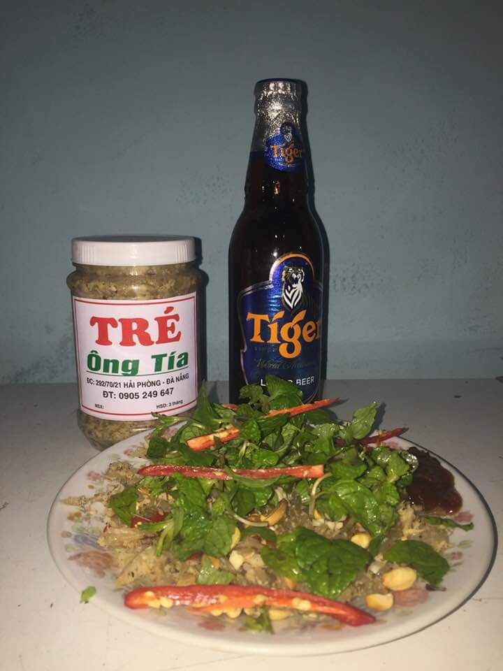 TRÉ ÔNG TÍA