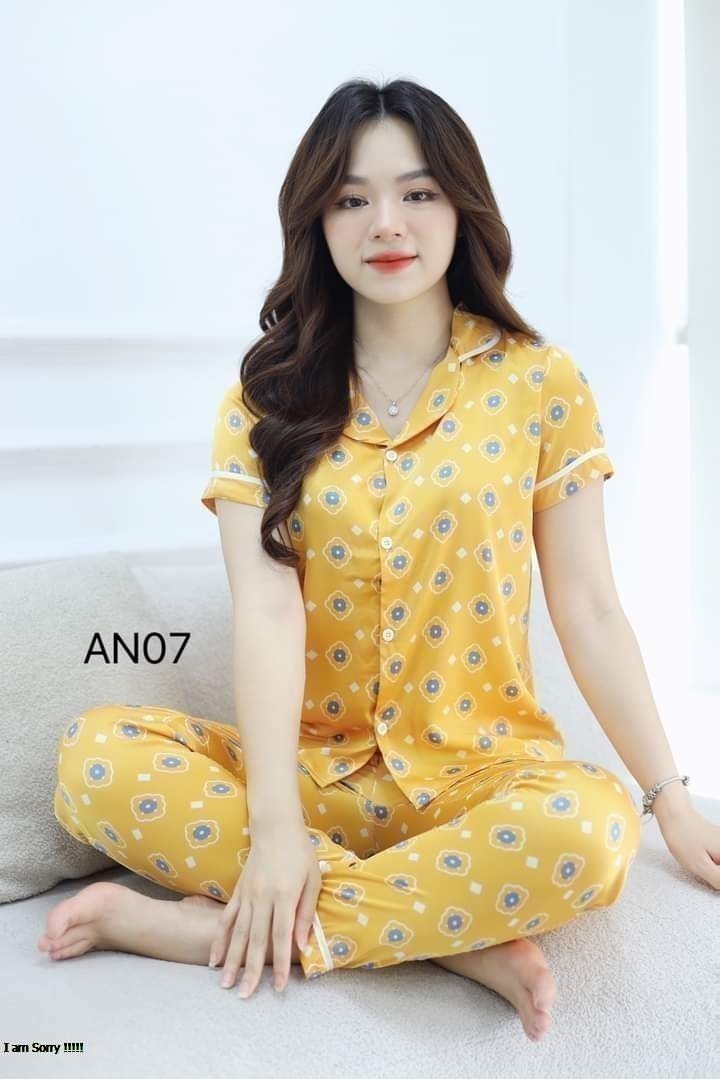 Bộ Pyjama lụa mặc nhà cho nữ