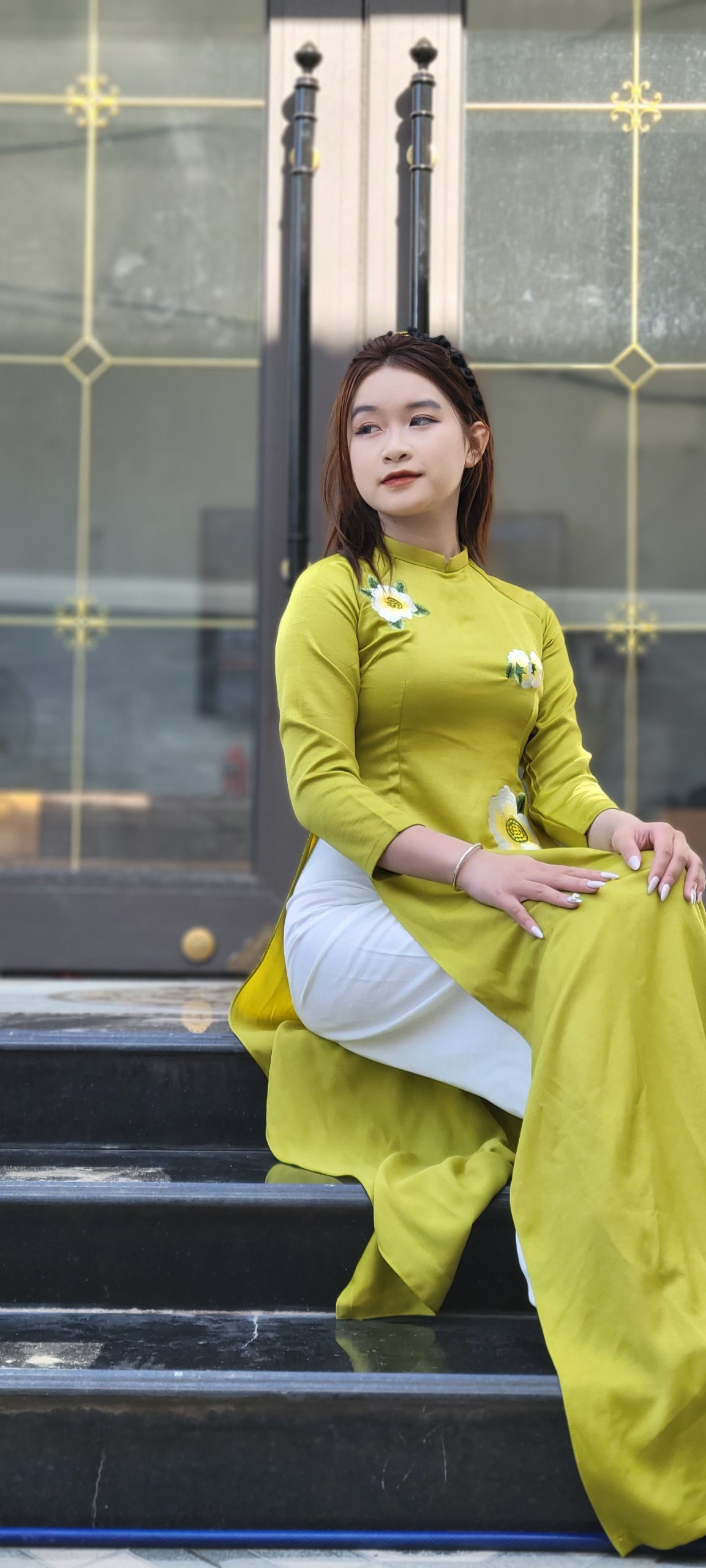 áo dài may sẵn 2022 cốm thêu thủ công ko  kèm quần