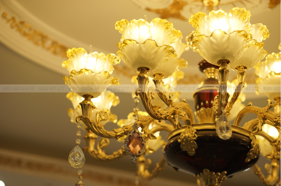 FREE SHIP : Đèn chùm 15 tay ( kèm bóng led) XẢ KHO