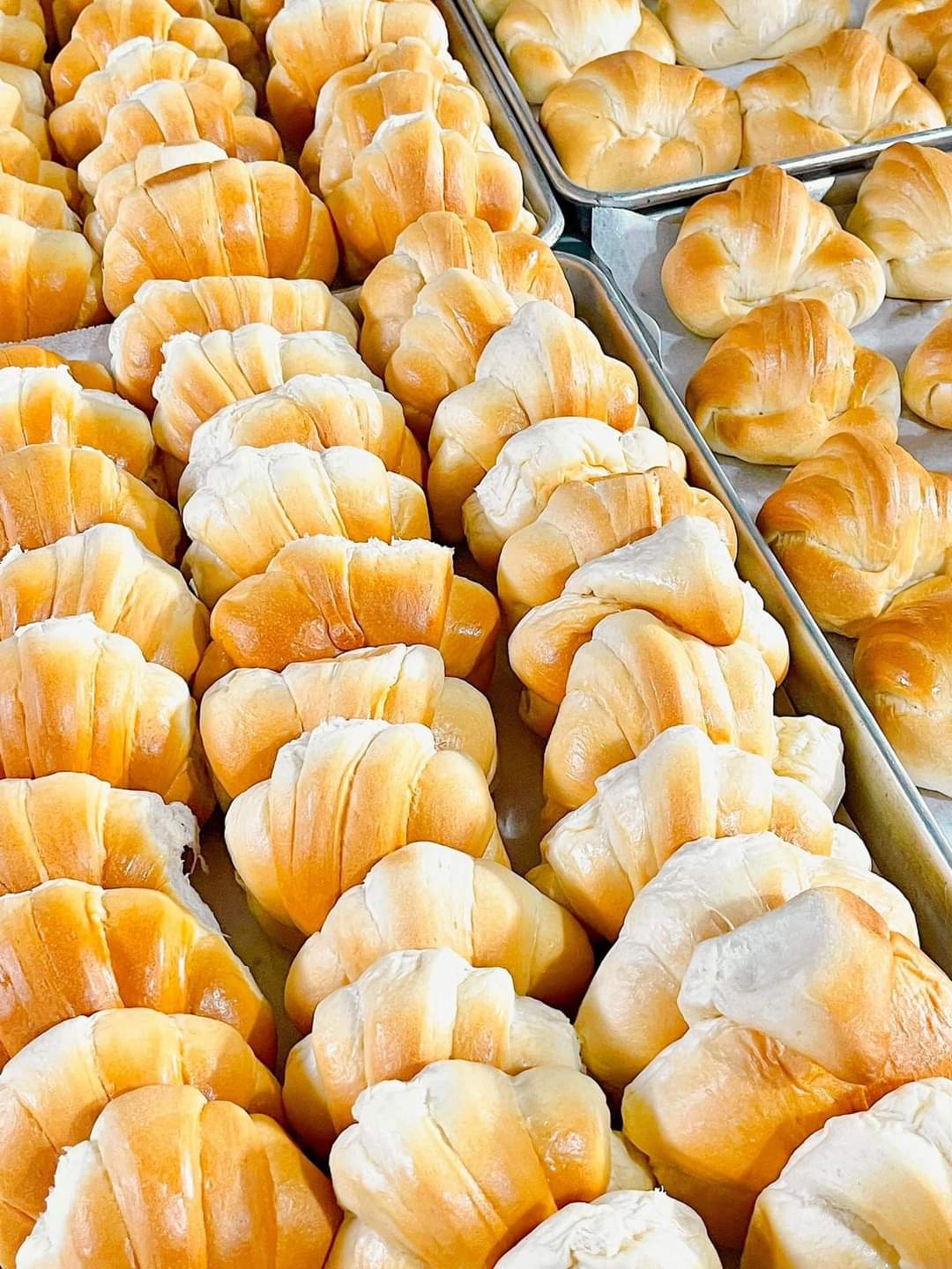 Bánh mì cua phô mai - 1 set 3 bánh ( bánh mới mỗi ngày )