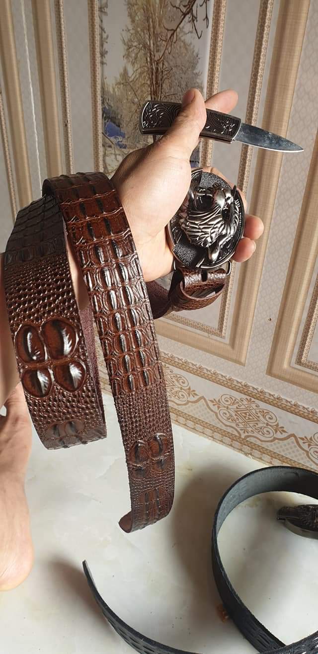 Thắt lưng phượt đa năng