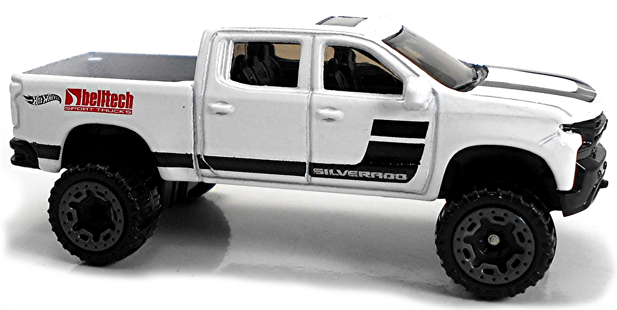 Hotwheels - 19 Chevy Silverado Trail Boss LT