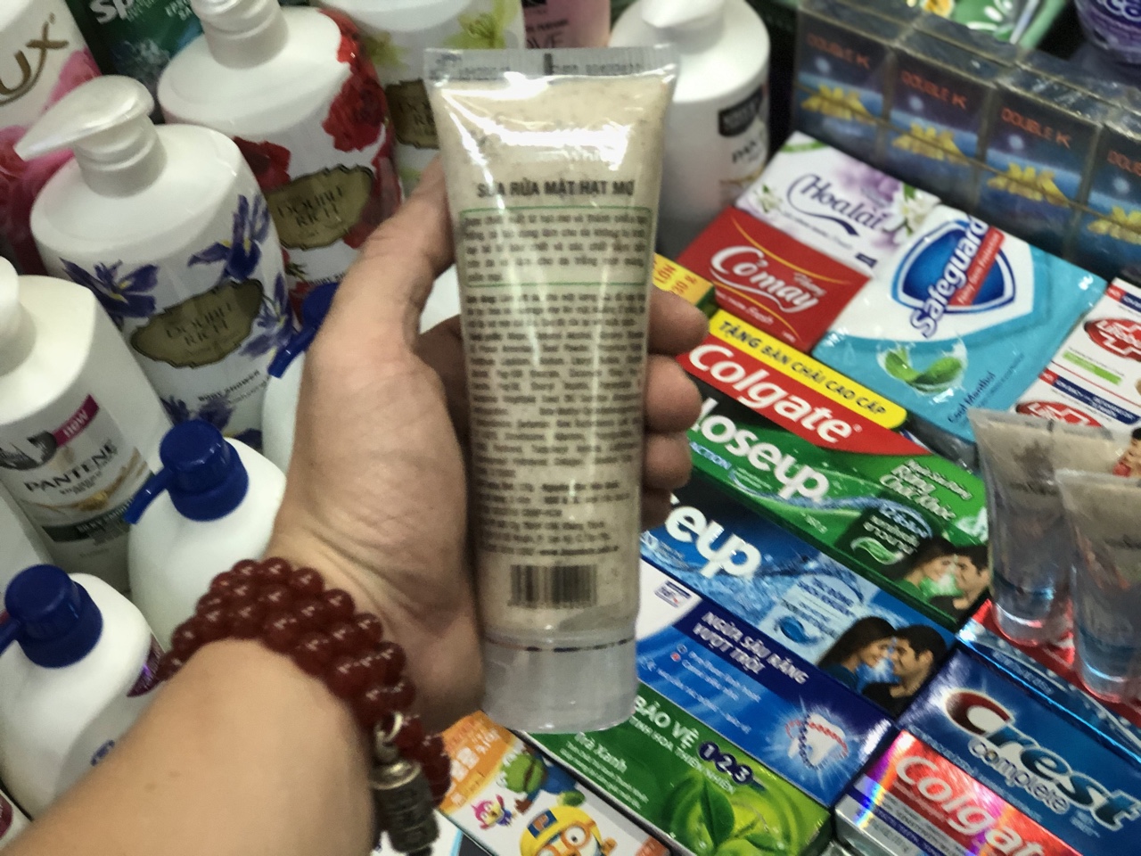 SỮA RỬA MẶT HẠT MƠ BEAUMORE 120g