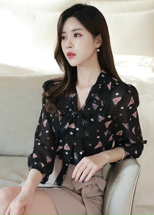 Áo kiểu cột nơ