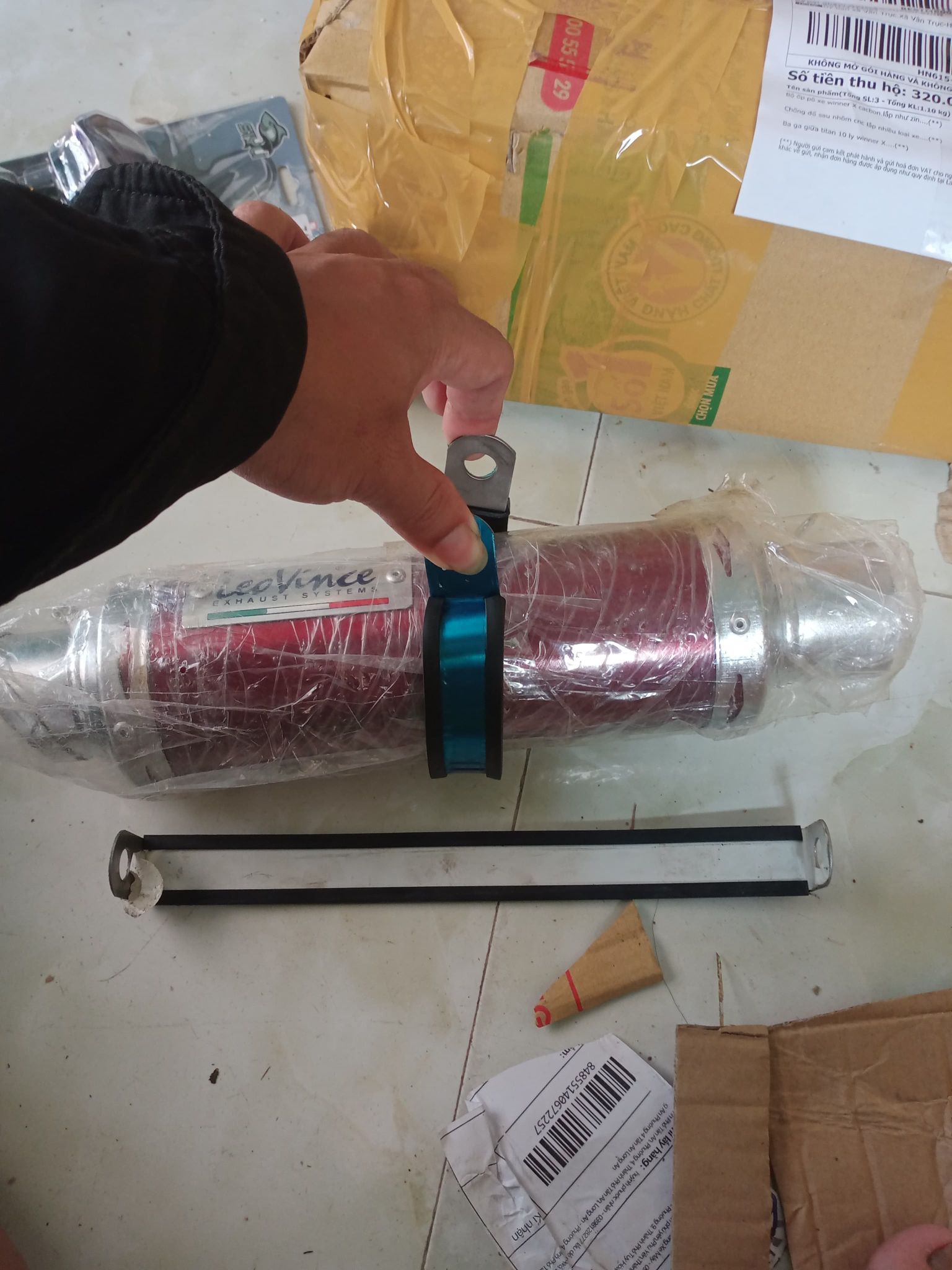 PÔ ĐỘ LEOVIN LẮP NHIỀU DÒNG XE (GIÁ MỖI LON )