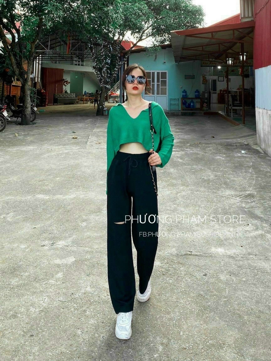 Áo thun croptop cổ trụ tay dài