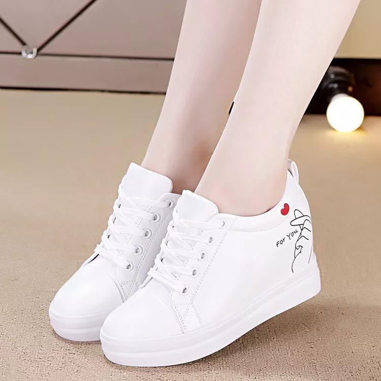giày bata bắn tim nữ 2021 cn68