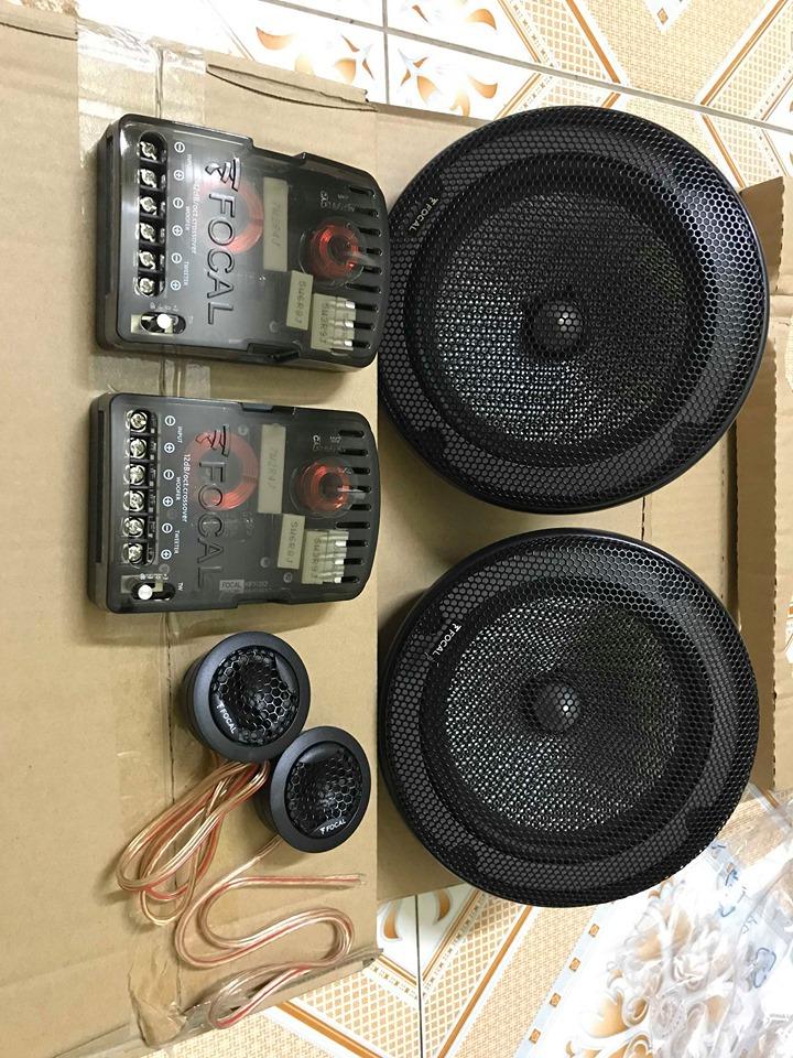 Loa Cánh cửa ô tô Focal 165AS