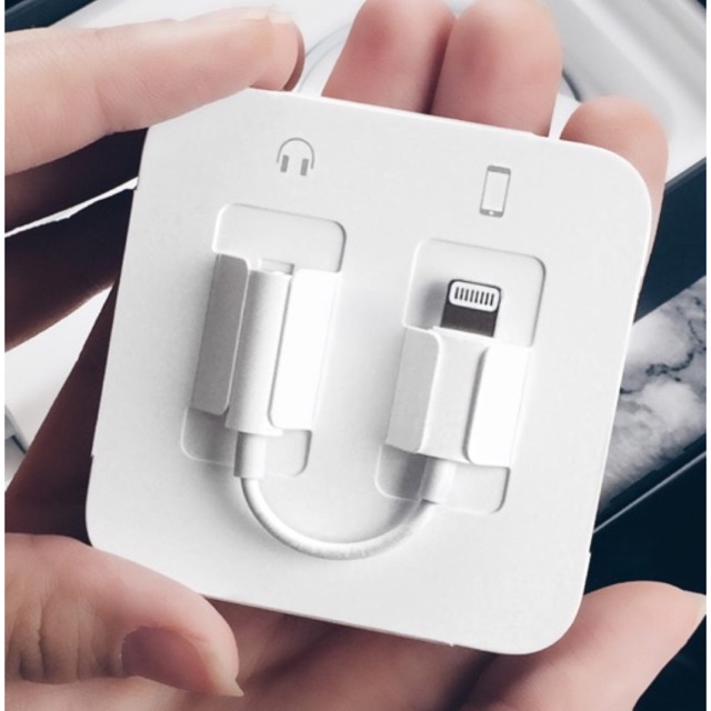 Cáp chuyển đổi Lightning sang 3.5mm Apple