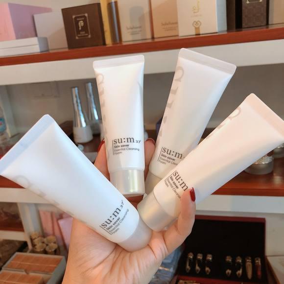 [HCM]Sữa Rửa Mặt Su:m37 Skin Saver Essential Cleansing Foam 40ml