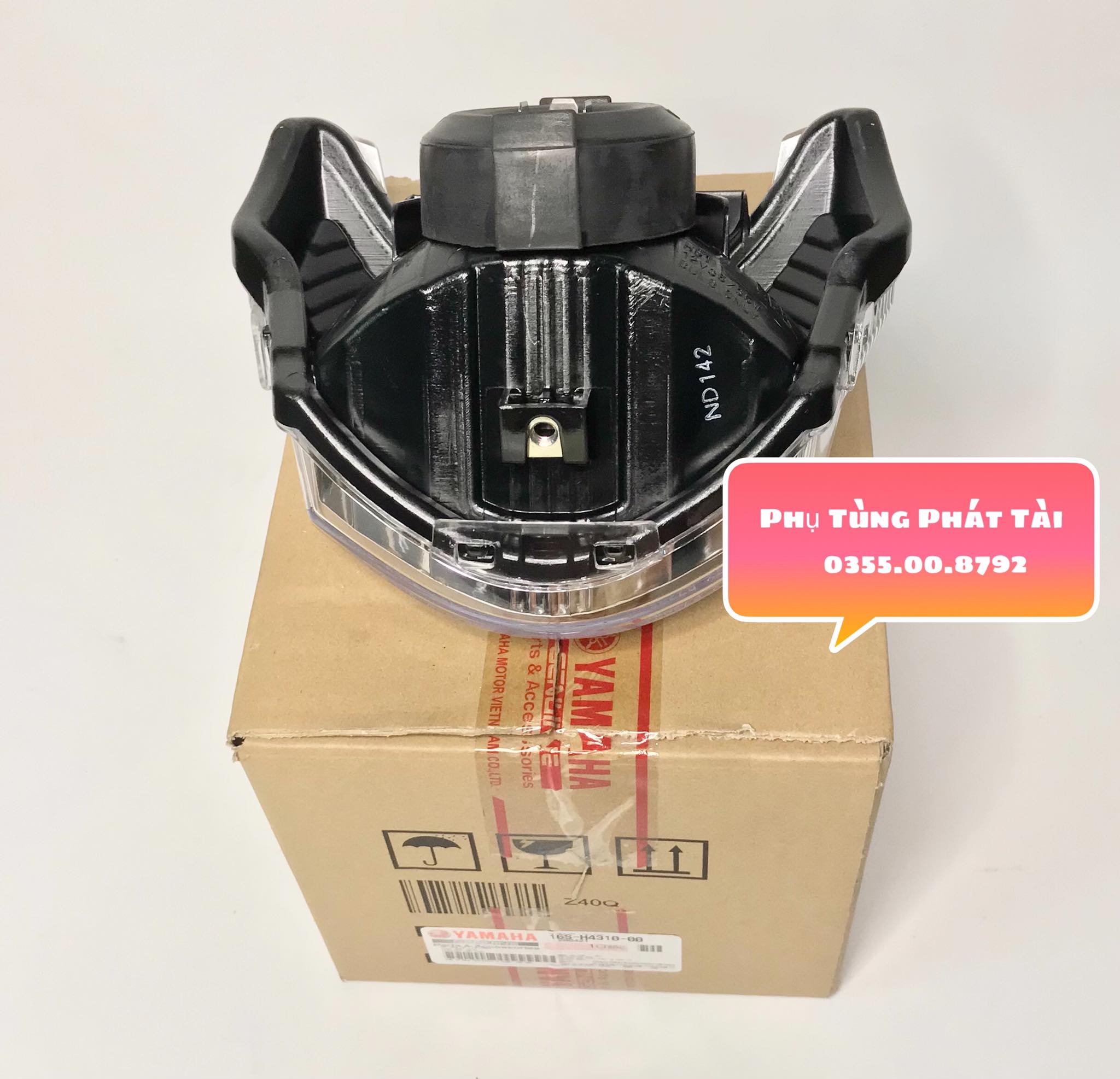 Headlights - Genuine Yamaha Taurus Headlights