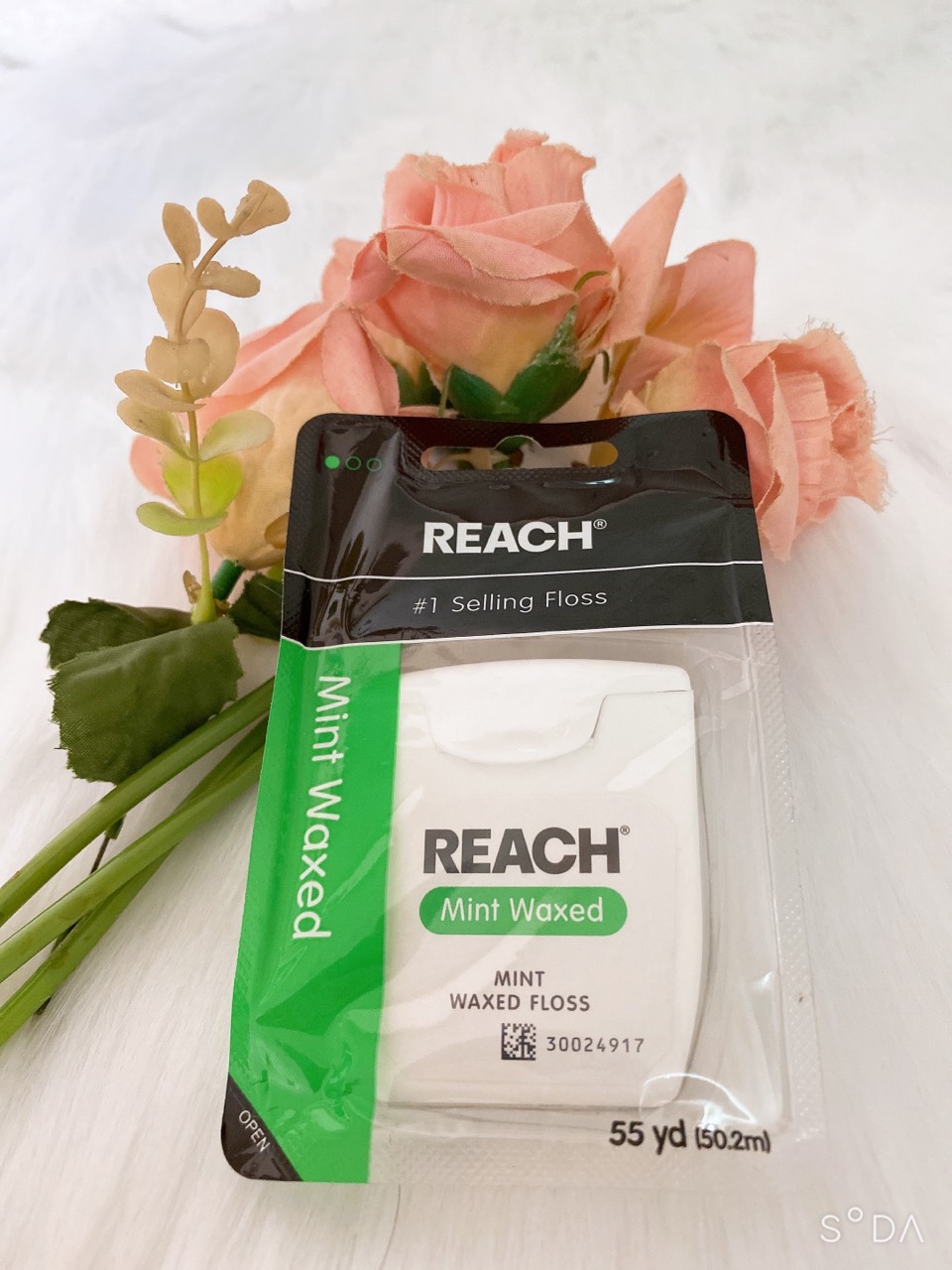 Chỉ nha khoa REACH MINT WAXED