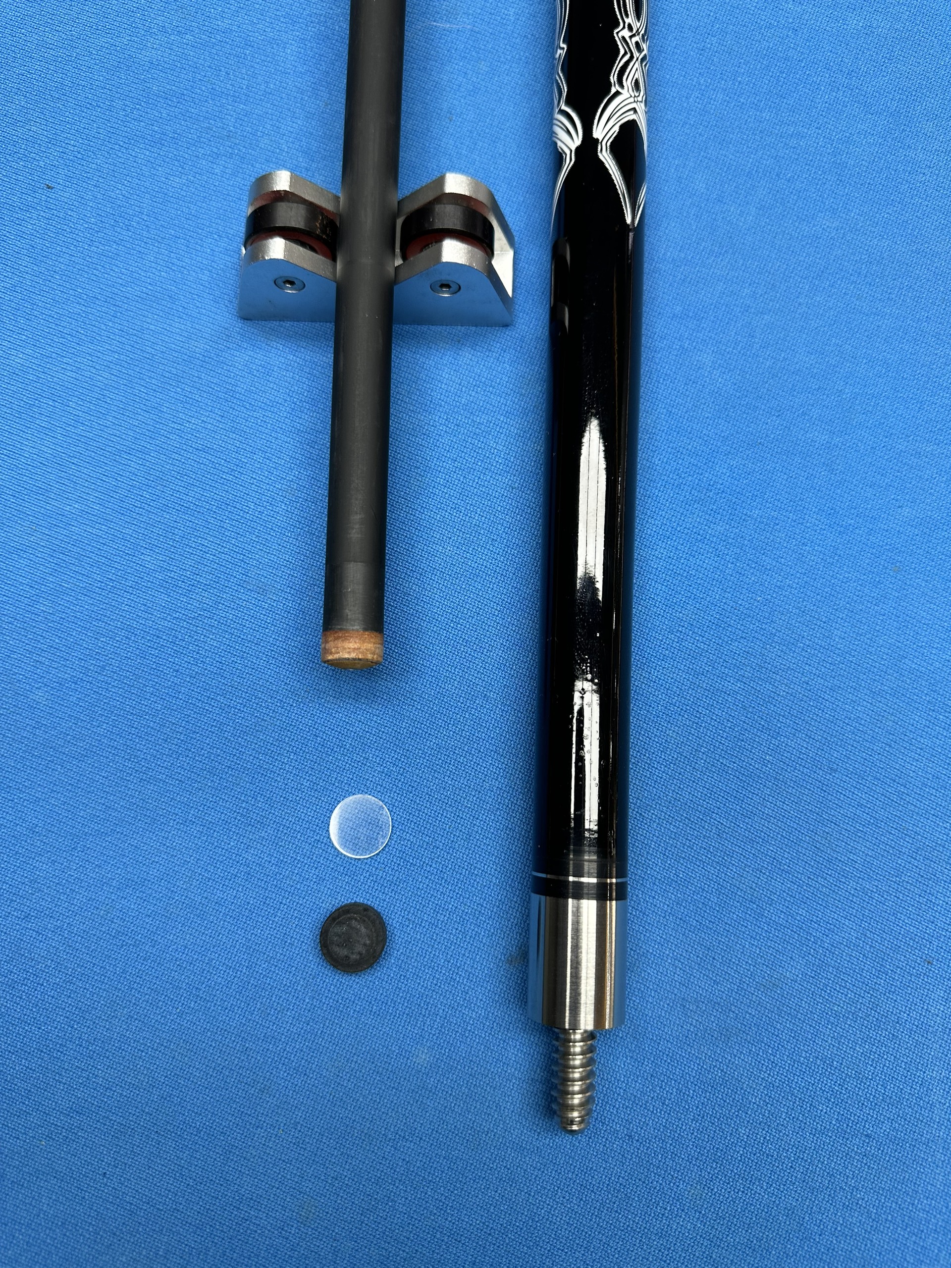 Cơ bida Carbon - Ngọn phủ carbon - cơ bida lỗ cao cấp dành cho cá nhân